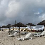 فندق مبيت وإفطار Sea House 4*
