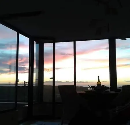 Bed and breakfast Sea House