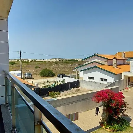 Sea House 4*